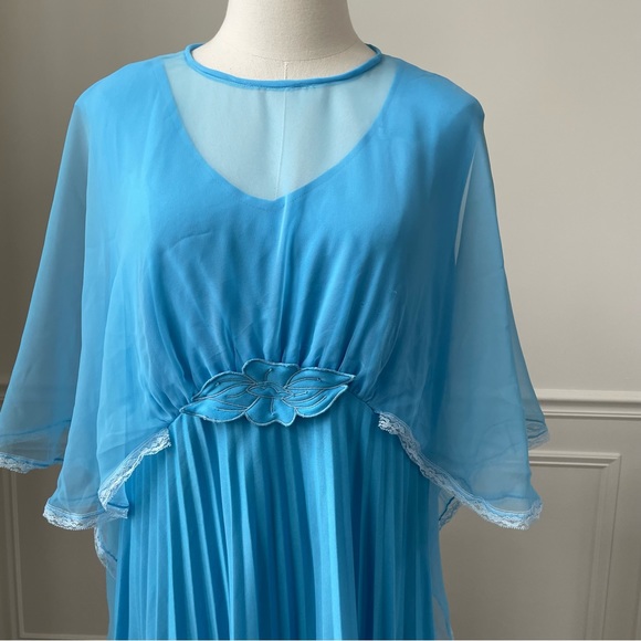 Vintage 70s Formal Gown Bridesmaid Prom Dress Turquoise Capulet Pleats Drama 14 - Picture 2 of 9